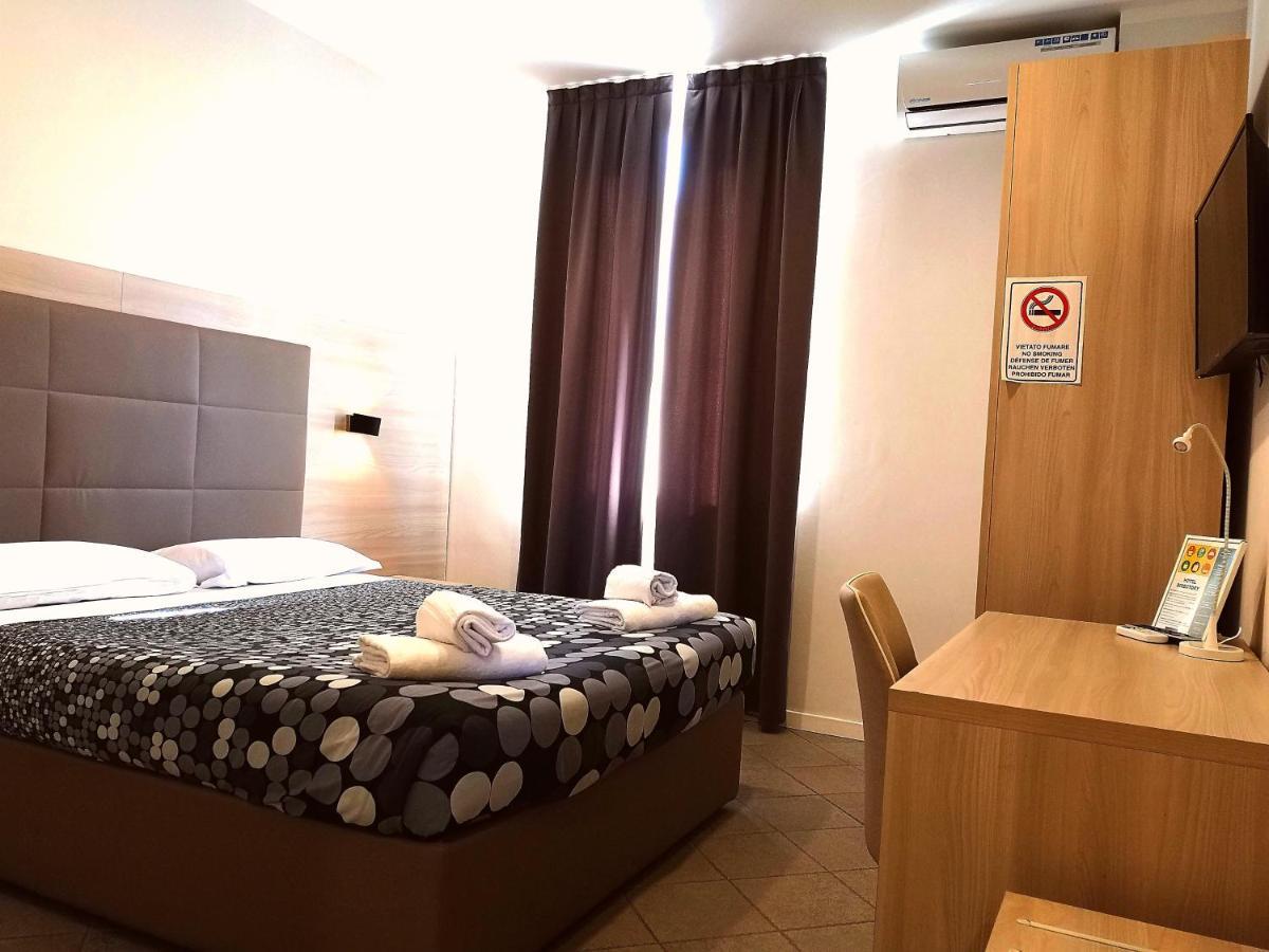 Double Room,1045235137:JPEG